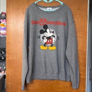 Walt Disney World Sweatshirt